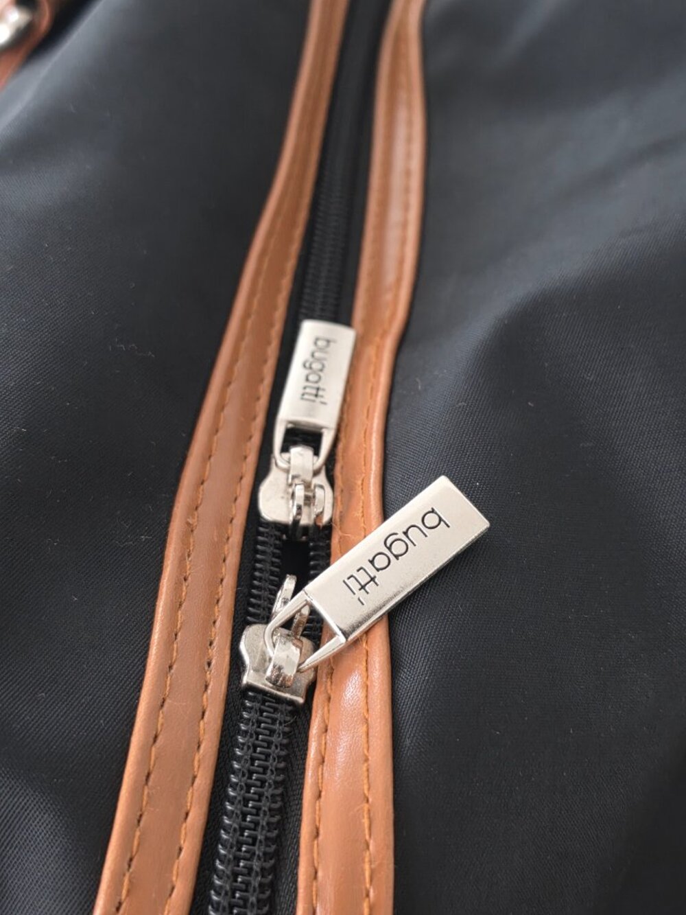 Bugatti Black & Brown Weekender Duffel Bag | Travel & Gym Bag - Picture 9 of 11